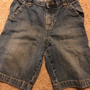 Boys jean shorts & gray shorts size 7